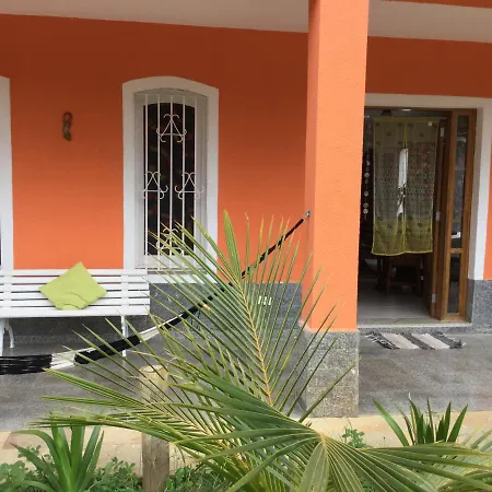 Ombak Guest House Ubatuba Exterior photo