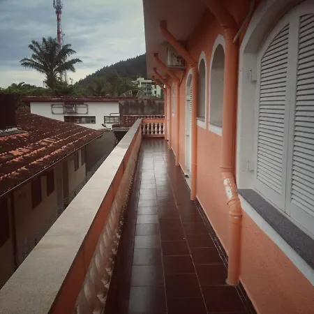 Ombak Guest House Ubatuba Exterior photo