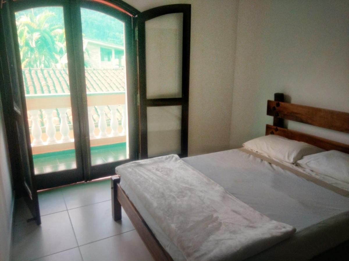 Ombak Guest house *